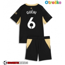 Otroške Nogometnih dresov Manchester City Marc Guehi #6 Gostujoči 2026-27 Kratki rokavi (+ hlače)